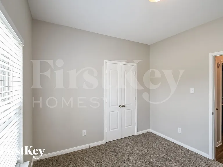 1536 Millennium Dr — Photo 10