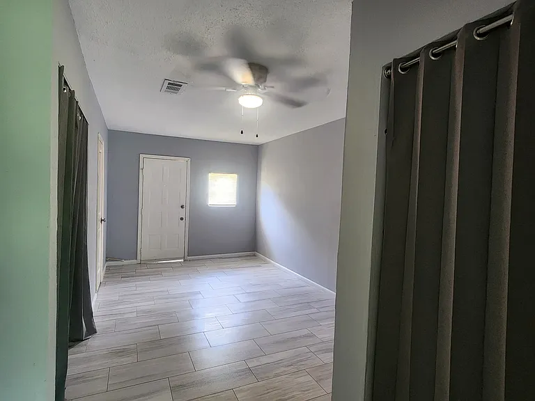 7409 Cabot St — Photo 8