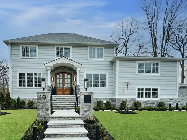 19 Rugby Road, New Rochelle, NY 10804