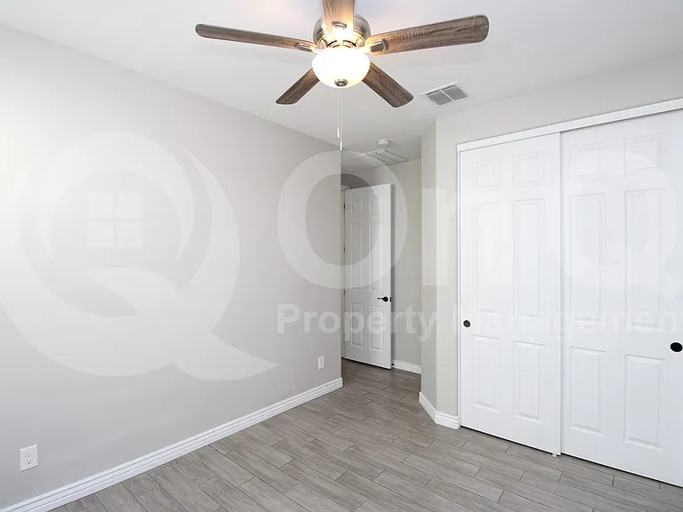 9507 E Saturn Ave — Photo 16