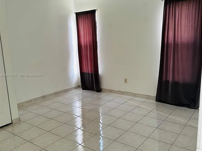 2800 NW 56th Ave #F203 — Photo 10