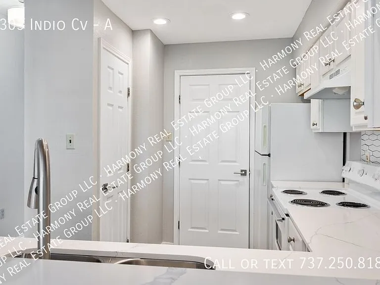5303 Indio Cv #A — Photo 6
