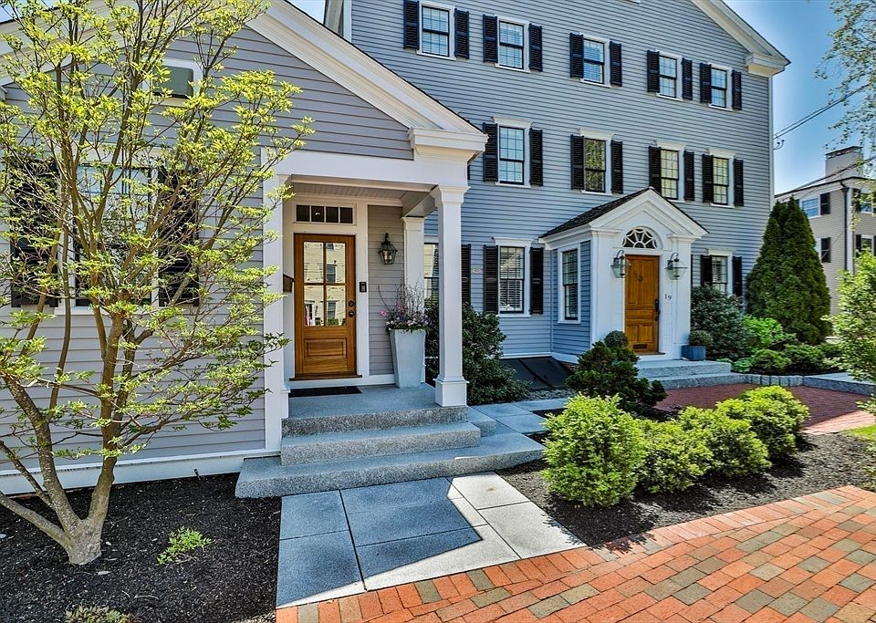 1st image of 19 Beck St