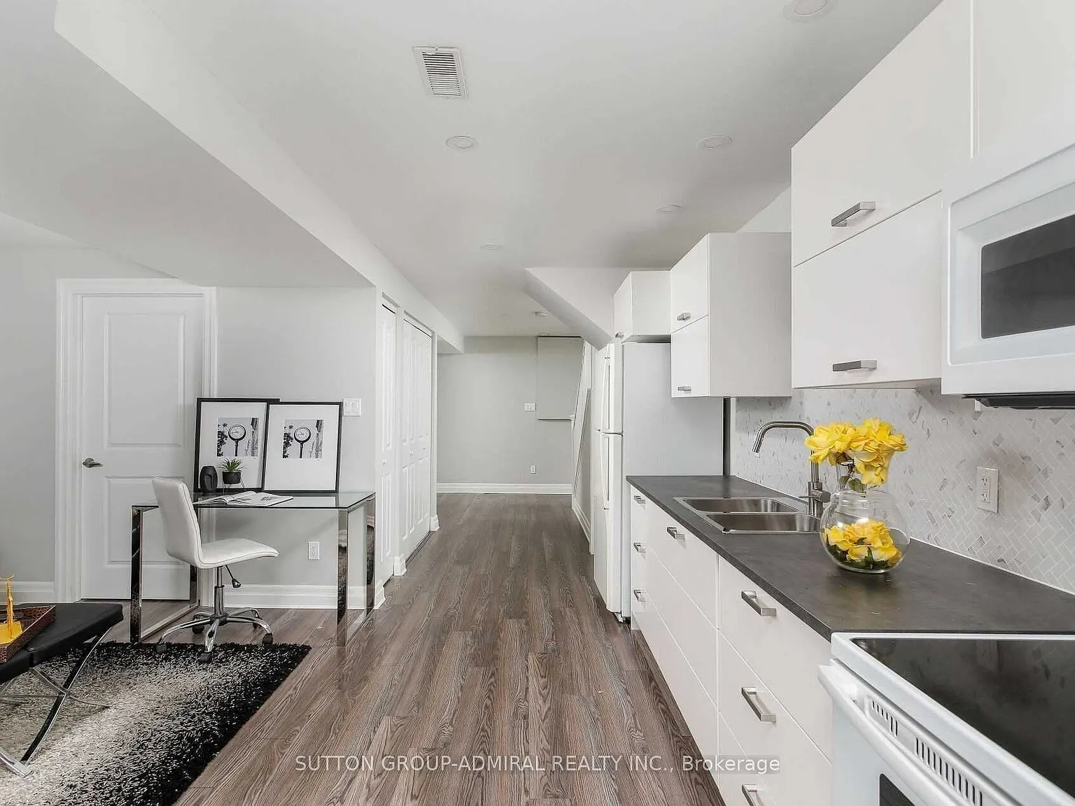 1 bed, $1,749 — Photo 3