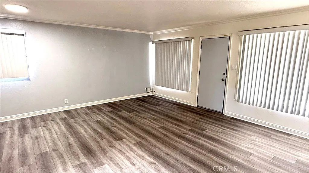 3 bed, 1170 sqft, $3,200 — Photo 3