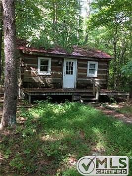 2nd image of 23 Earl Perritts Path