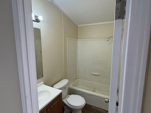 5th image of 8728 Clearview Dr
