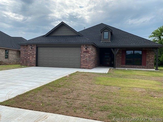 1st image of 13931 S Ironwood Pl