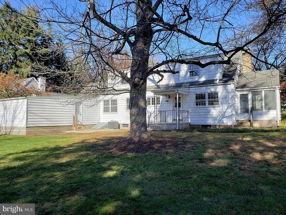2nd image of 3 Hampton Rd