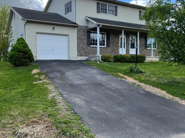 5 Holly Ct, Shippensburg, PA 17257