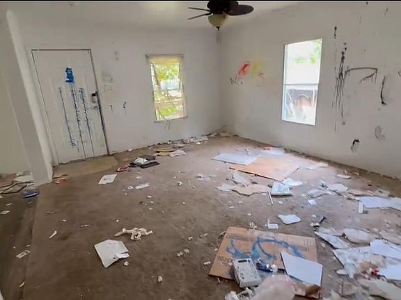 4th image of 11818 Kingslake Forest Drive