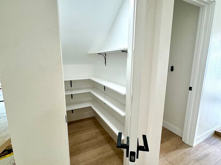 187 Virginia Pl — Photo 13