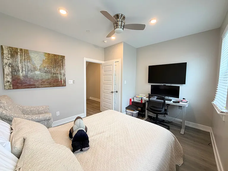 2535 N Howard St #2 — Photo 7