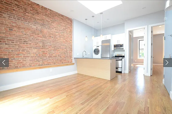 Rented by P Management | media 23