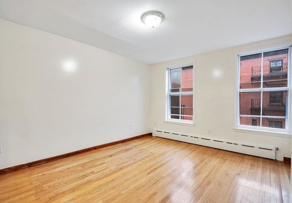 1st image of 62 Charles St APT 3