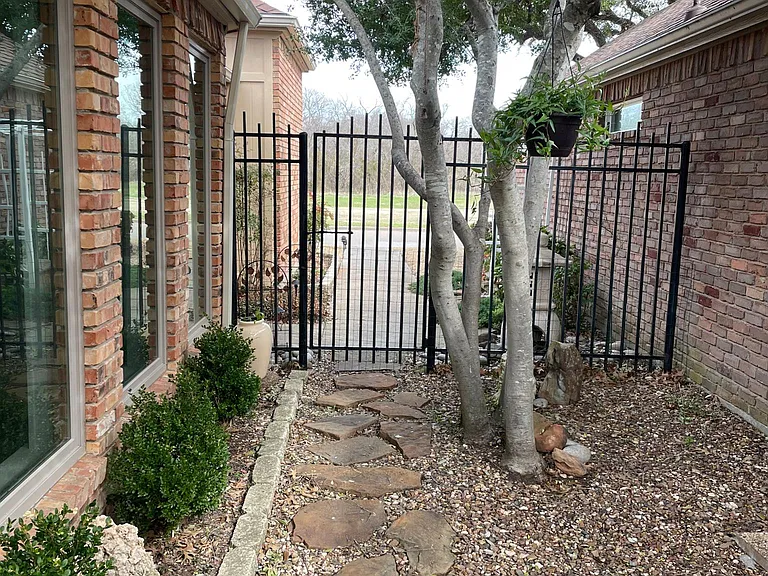1949 San Miguel Dr — Photo 14