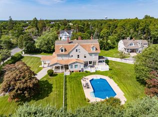45 S Penataquit Avenue, Bay Shore, NY 11706