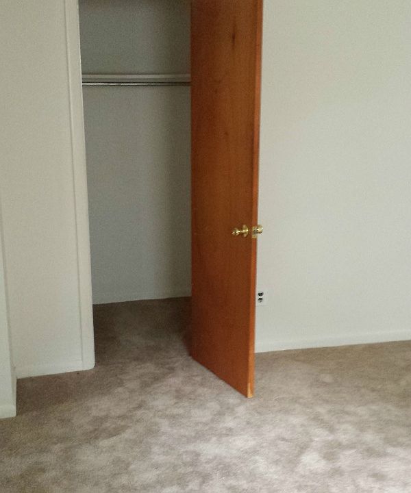 2nd image of 156 Bridge St #158