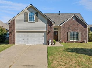 8025 Quail Ridge Rd, Claremore, OK 74019