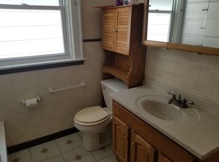 Greenwood Ave, West Seneca, NY 14218