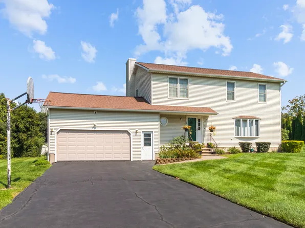 41 Broad View Drive, Wallingford, CT 06492