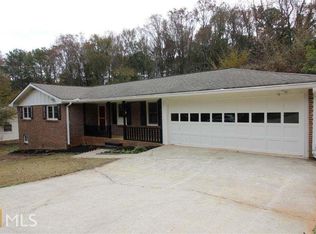2642 Kings Cir, Lawrenceville, GA 30044