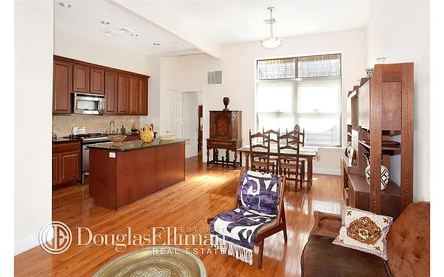 Sold by Douglas Elliman | media 32