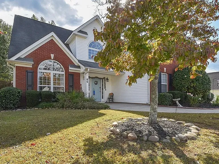85 Pebble Creek Dr — Photo 1