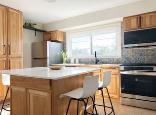 1310 Tinker Way Unit 2N, Glenview, IL 60025