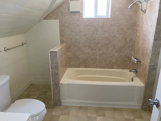 Upstairs Bathroom