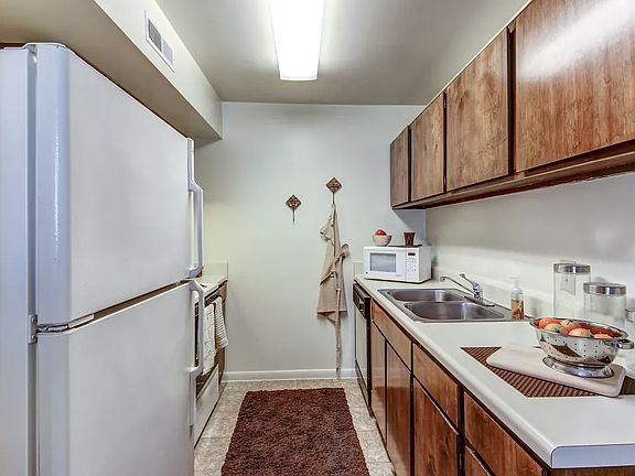 4th image of 11425 McCormick Rd #Fbbe71045