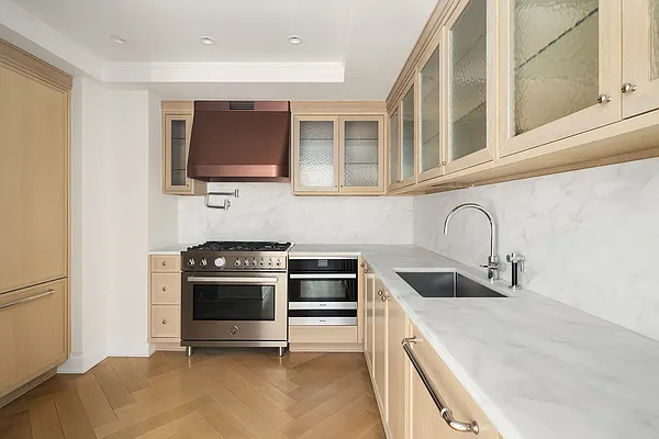 Rented by Douglas Elliman | media 6