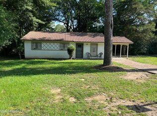 5315 Queen Christina Ln, Jackson, MS 39209