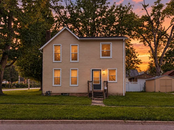 529 S Locust St, Sycamore, IL 60178