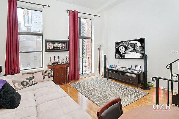 1st image of 152 Lexington Ave Penthouse 1