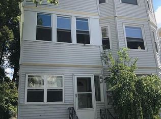 43 Freeland St #1, Worcester, MA 01603