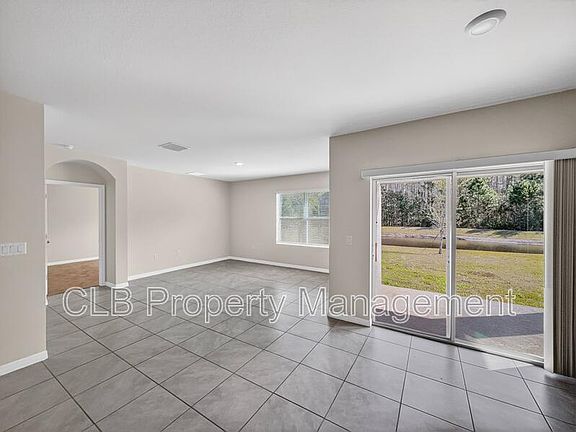 3rd image of 118 Birch Tree Pl