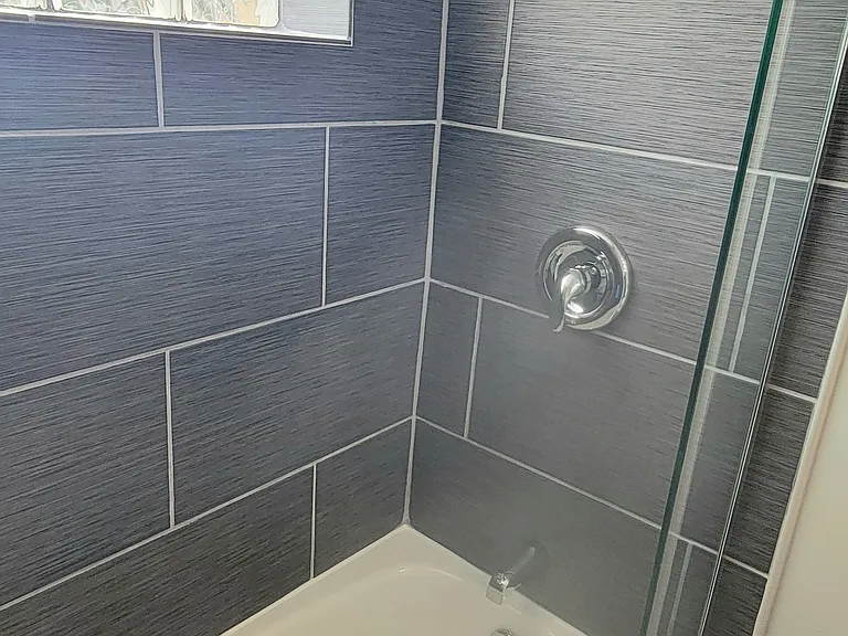 5210 N Reserve Ave #2E — Photo 11