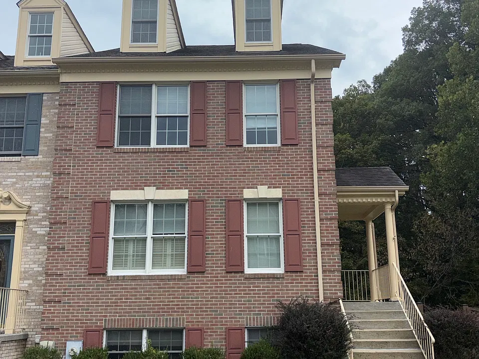 944 Hidden Moss Dr