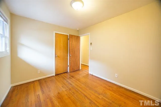 1026 Oakland Ave #1026 — Photo 3