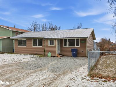 136 E Beaver Ave, Palmer, AK, 99645