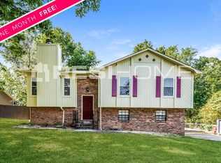 1115 Shadow Creek Dr NE, Pinson, AL 35215
