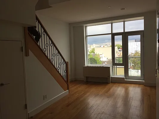 Rented by City View Living | media 44