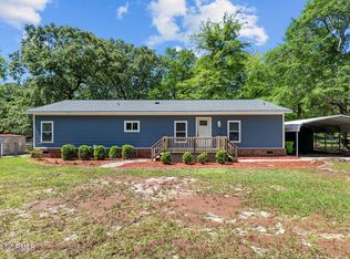 405 Sand Ridge Rd, New Bern, NC 28560