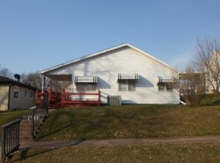 1906 Des Moines St, Keokuk, IA 52632