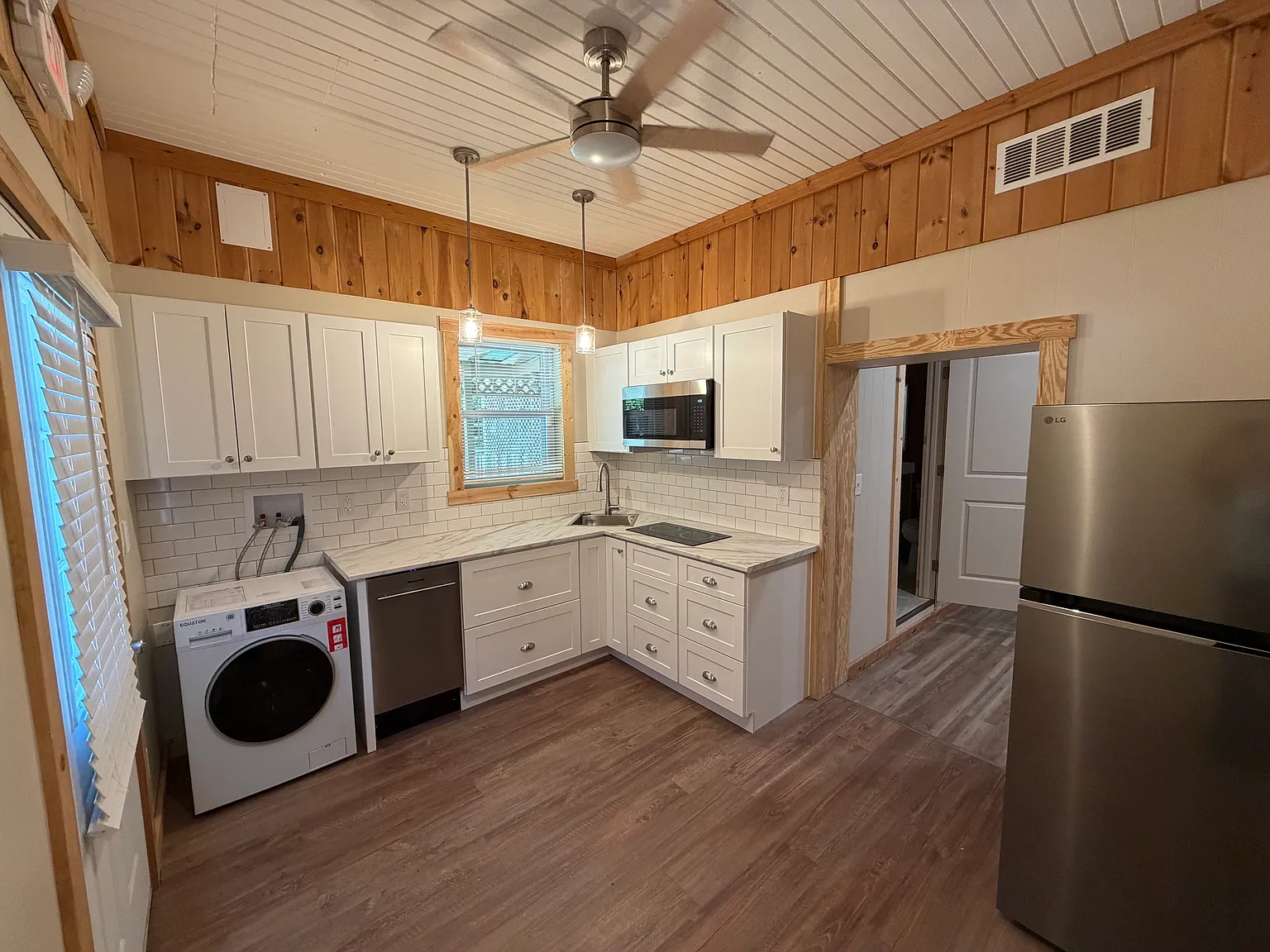 1 bed, $1,250 — Photo 4