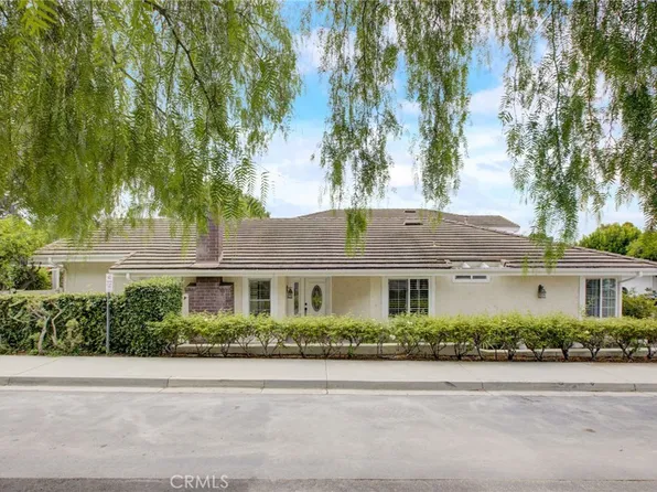 12 Cedarlake #3, Irvine, CA 92614