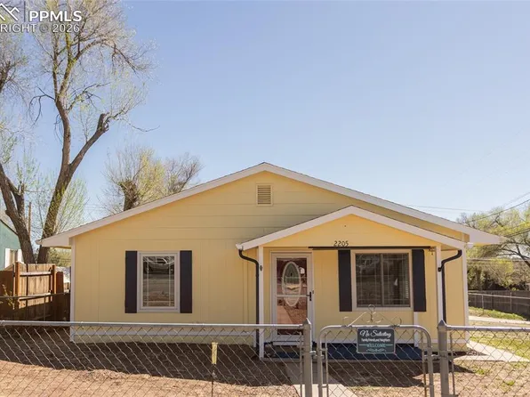 2205 N Chestnut St, Colorado Springs, CO 80907