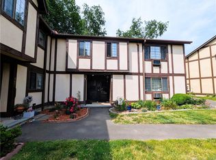 152 Foxwood Close #152, Milford, CT 06461