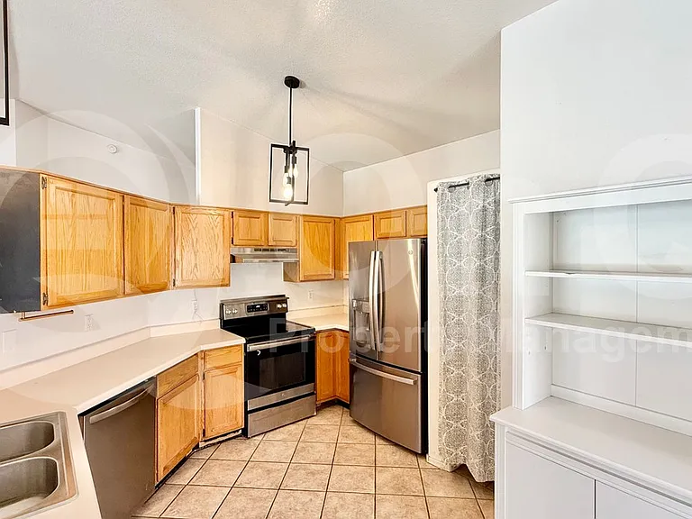 641 S Golden Key St — Photo 6